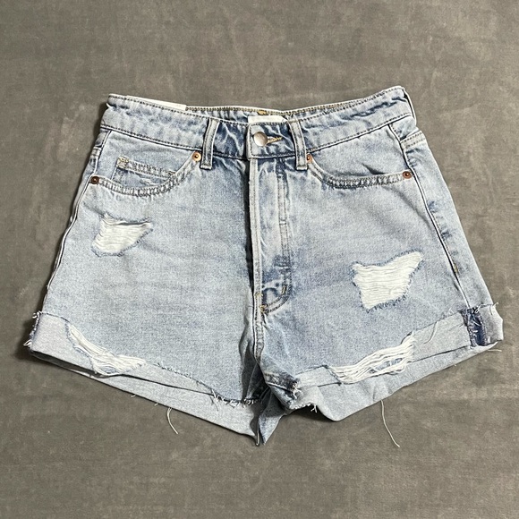 H&M Pants - NWT H&M High Waist Distressed Jean Shorts!